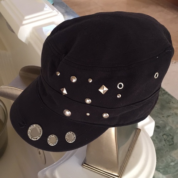 🌵LSexy hats 🎩 - Picture 2 of 5